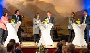 LHoF Petra Seebauer Podium LKZ Prien