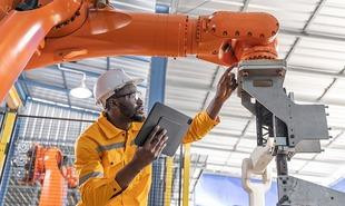 revolution unsichtbar IFS Hero Shaping the Future 310