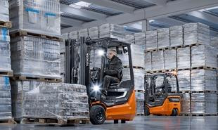 Toyota Design Traigo48 LIB impilamento standard 310