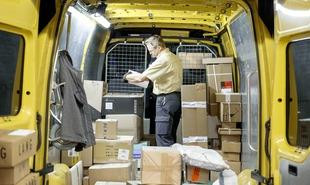 Post CH Bilanz2025 Paketzentrum2 310